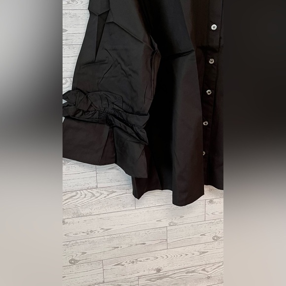Harshman Women's Size 1X Selina Ruffle-Trim Button Front Cotton Shirt Black - Picture 5 of 11